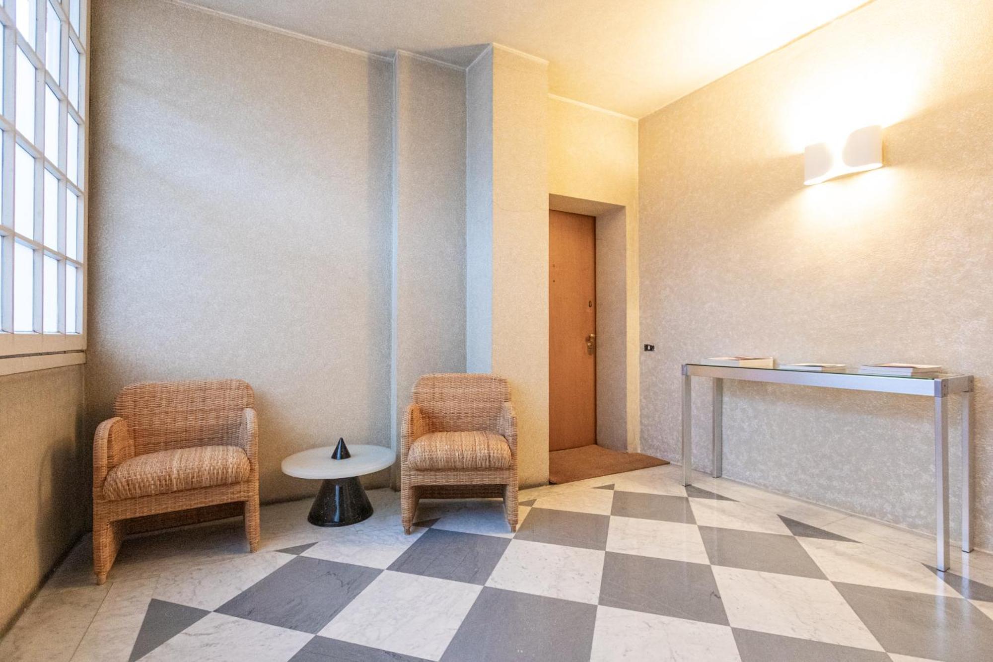 Apartment Monte Napoleone Split-level Terrace - Collection Mailand