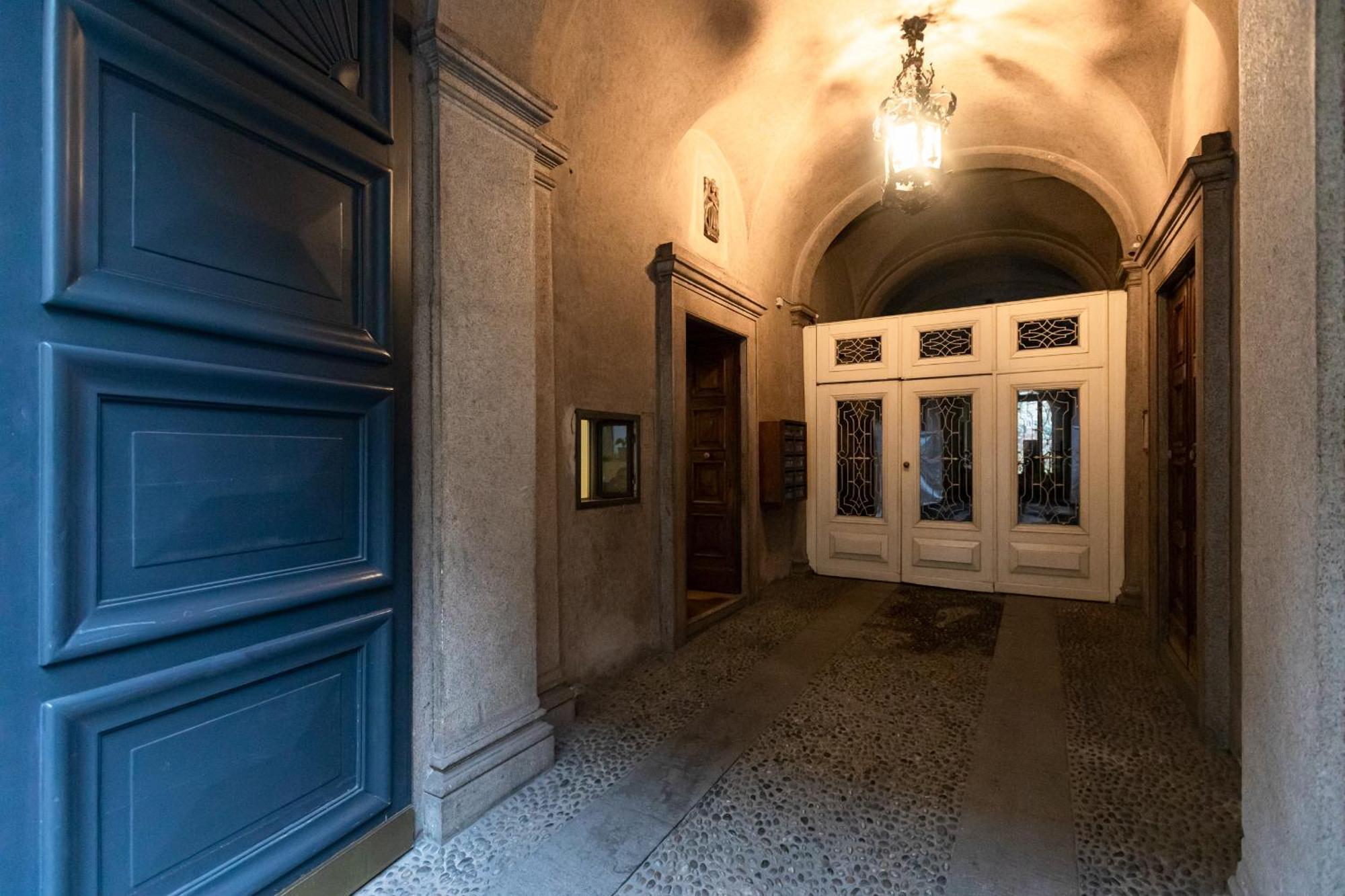 Monte Napoleone Split-level Terrace - Collection Appartamento